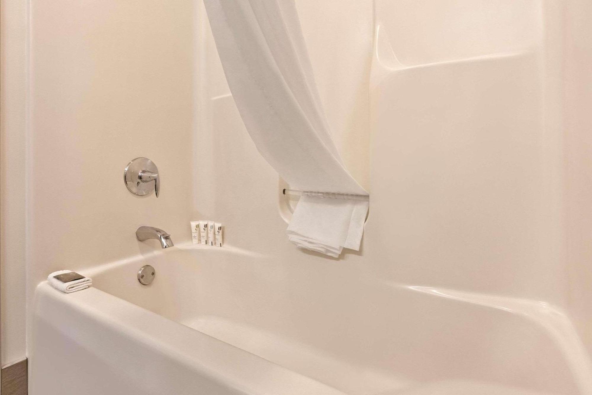 Country Inn & Suites By Radisson, Madison, Wi エクステリア 写真